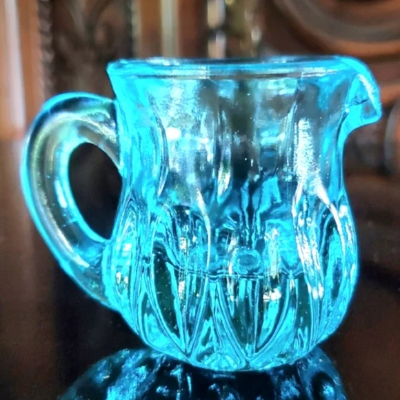 GLOWS Degenhart Aqua Blue Glass Mini Pitcher Toothpick Holder - Picture 2 of 12